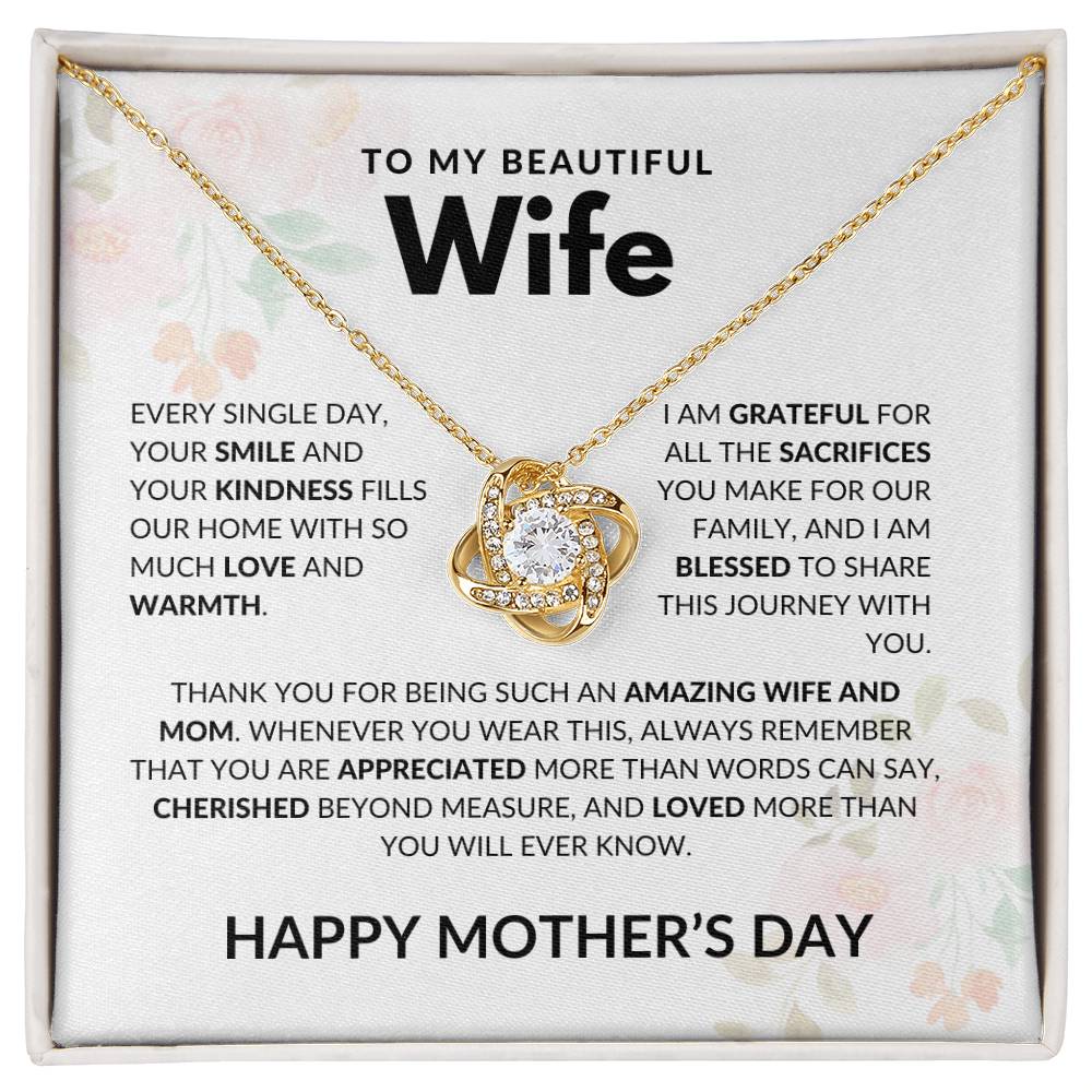 Amazing Wife and Mom - Love Knot Necklace