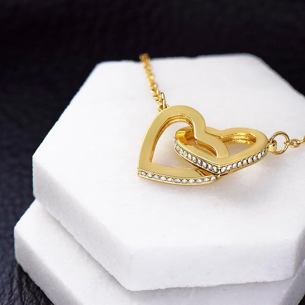 Amazing Wife and Mom - Interlocking Hearts Necklace