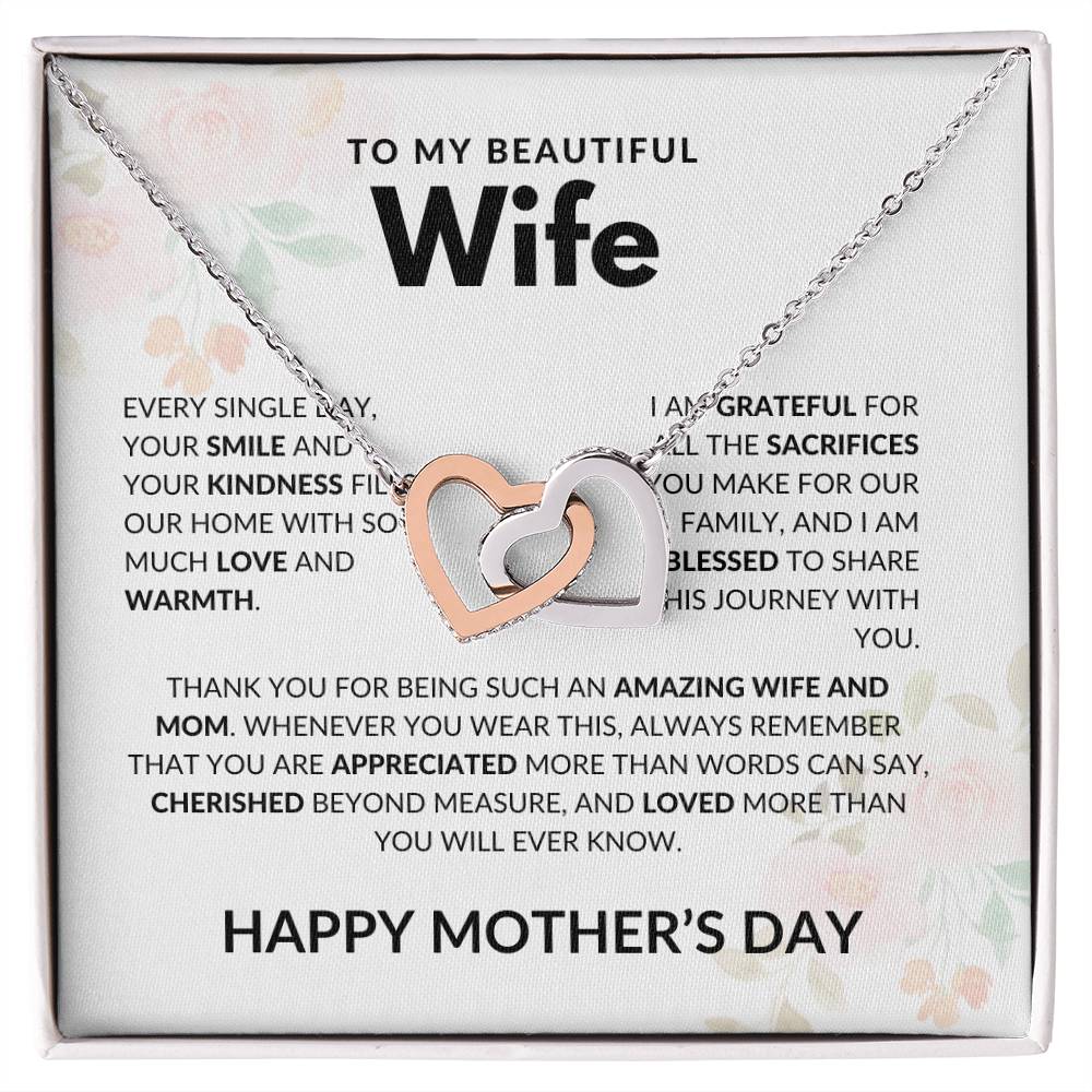 Amazing Wife and Mom - Interlocking Hearts Necklace