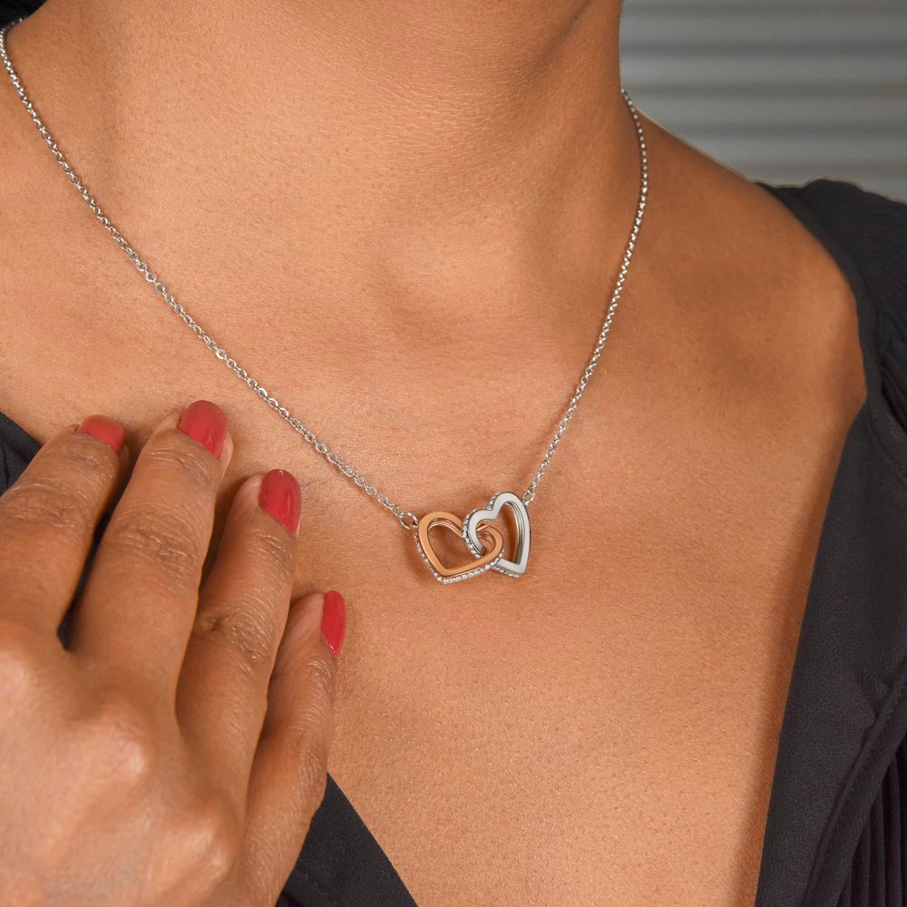 Amazing Wife and Mom - Interlocking Hearts Necklace